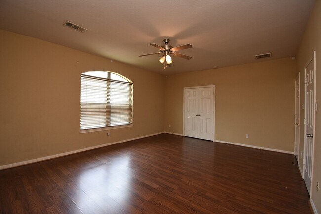 Building Photo - 13102 N Bellaire Estates Dr