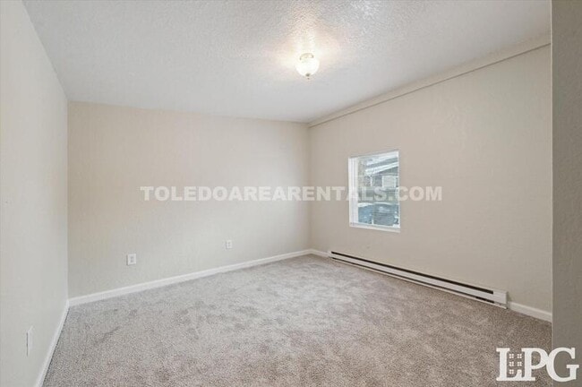 Building Photo - 2129 Nevada St