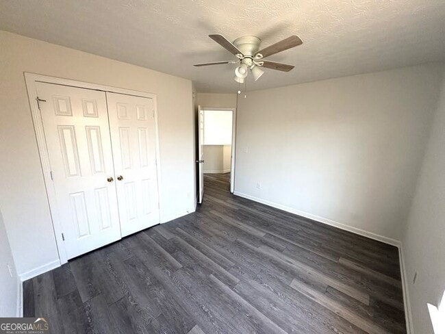 Building Photo - 1730 Bennett Dr