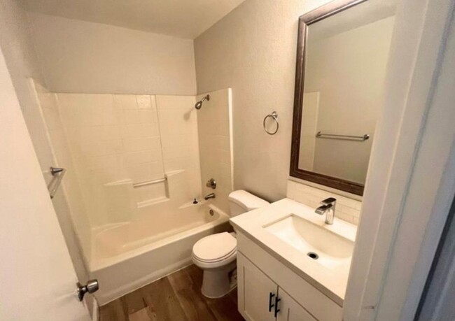 Building Photo - 14488 Clemson Ct