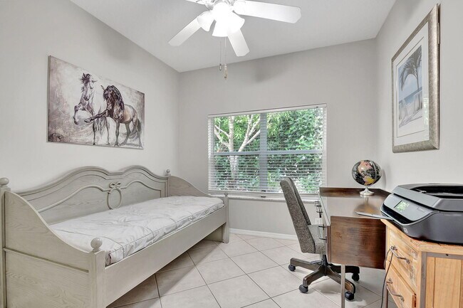 Building Photo - 11723 Water Bend Ct