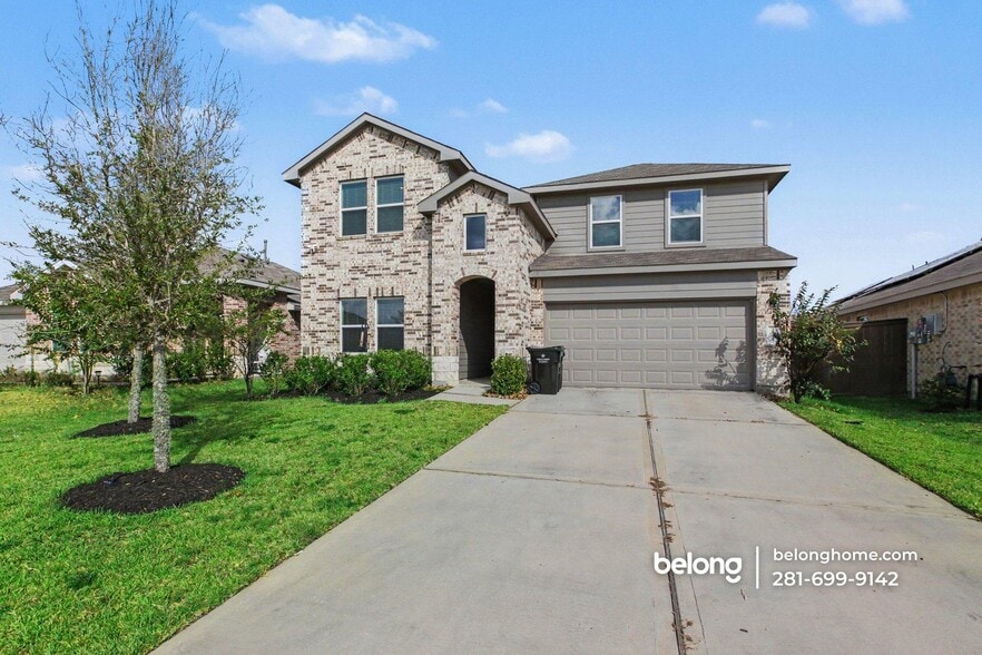 Building Photo - 21427 Hawthorne Pr Dr