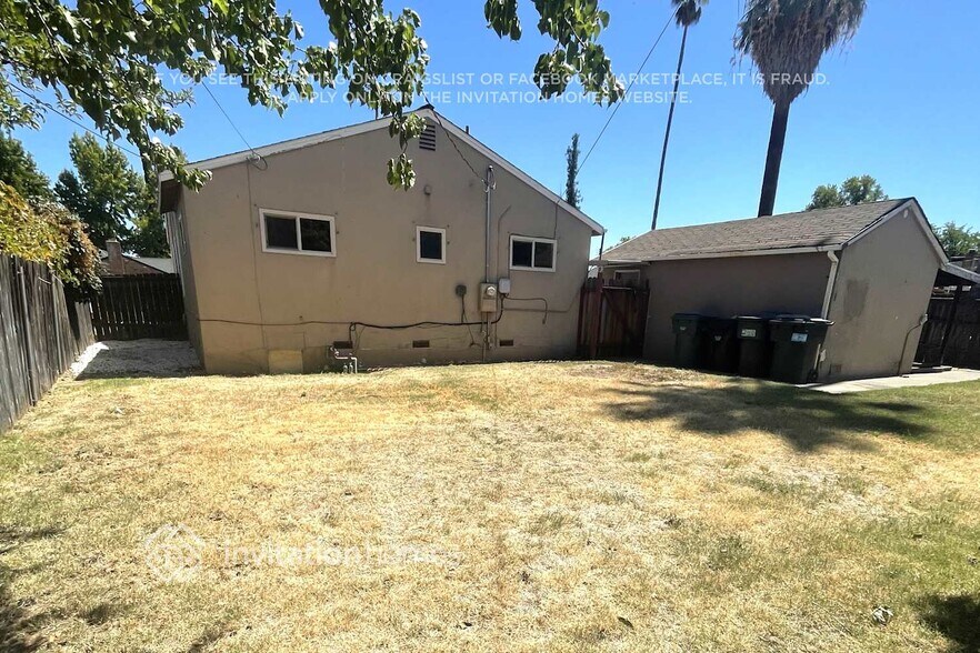 Building Photo - 2861 Herbert Way