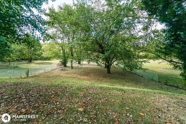 Building Photo - 9400 Aristides Dr, Louisville, KY 40272