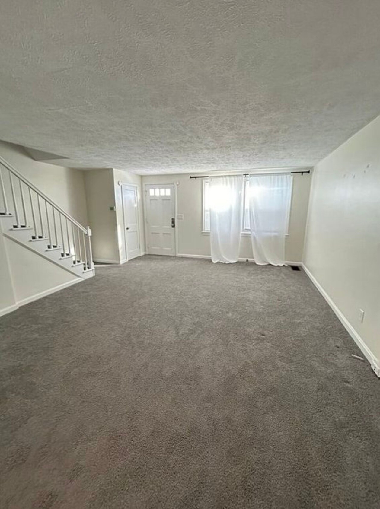 Building Photo - 4056 Northfield Rd