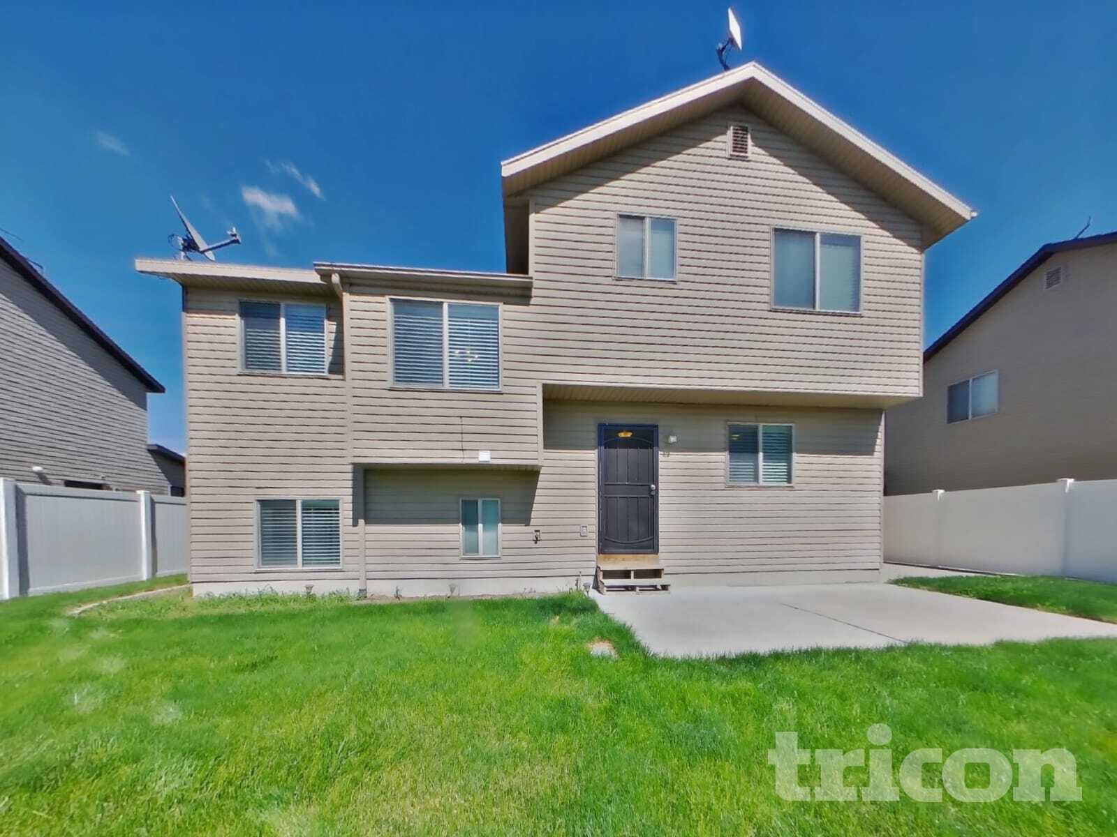 Building Photo - 4199 S 3250 W