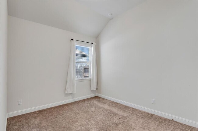 Building Photo - 15342 Majestic Knight Dr