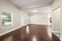 Building Photo - 4902 McKinney St