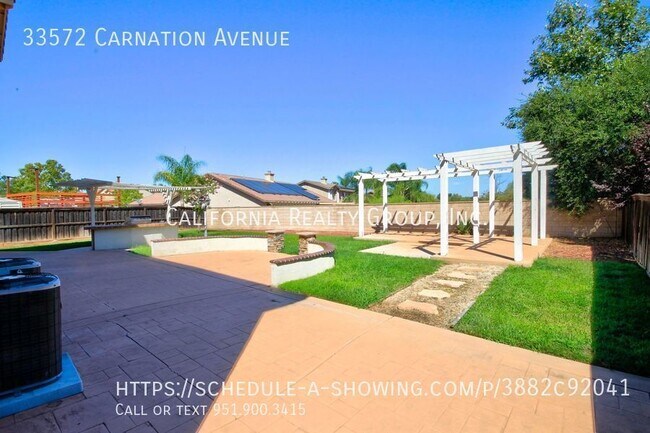 Building Photo - 33572 Carnation Ave