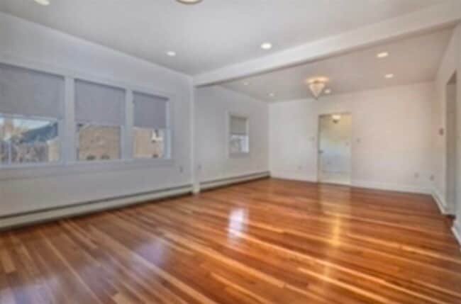 Building Photo - 12 Armory St