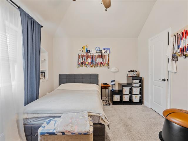 Building Photo - 1413 Saddle Ridge Dr
