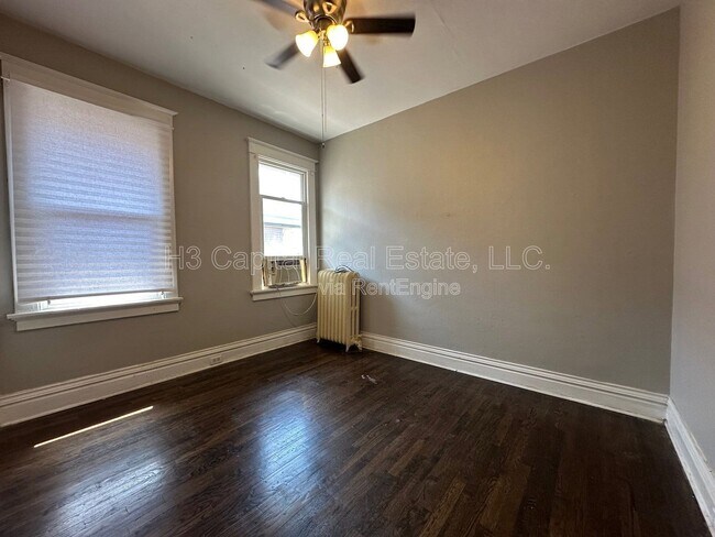 Building Photo - 6715 Bartmer Ave