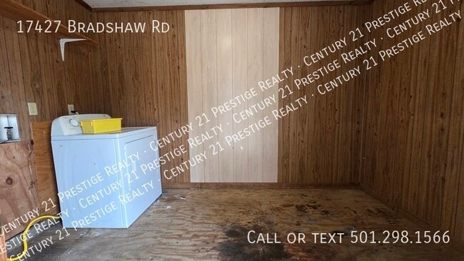 Building Photo - 17427 Bradshaw Rd