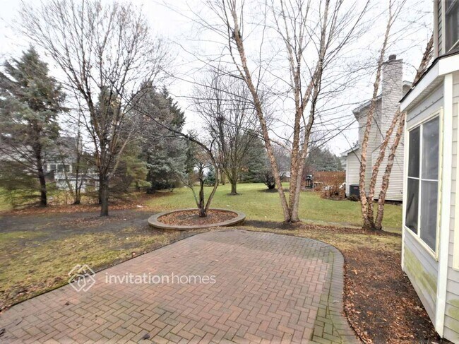 Building Photo - 13309 Round Barn Rd