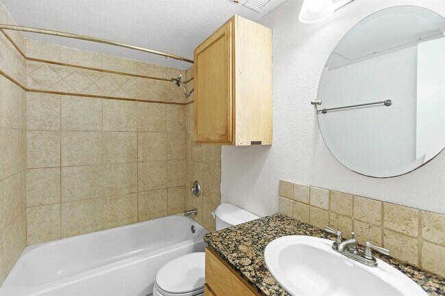 Building Photo - 3627 Menchaca Rd