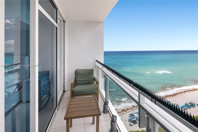 Building Photo - 6801 Collins Ave