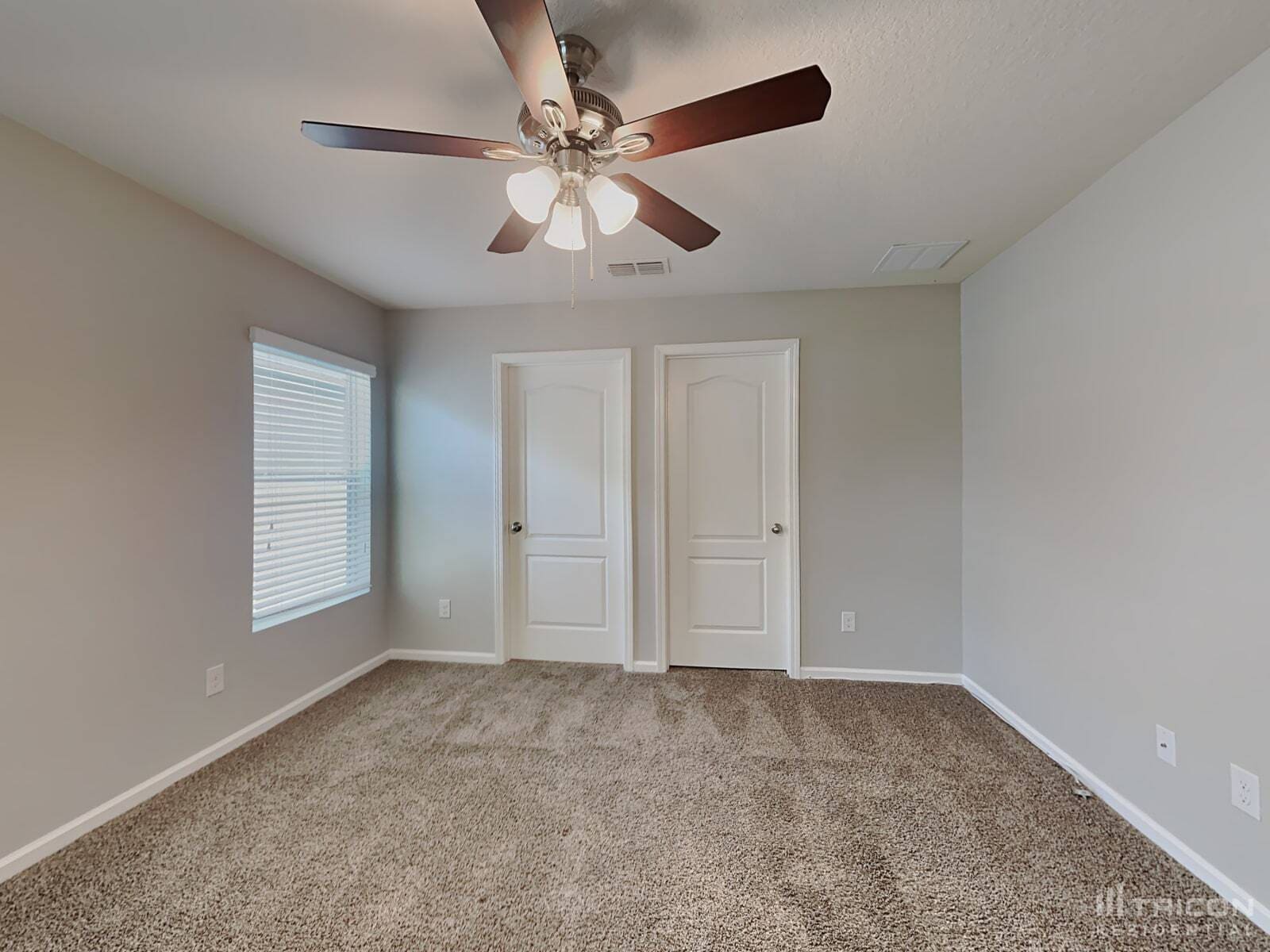 Building Photo - 8675 Julia Marie Cir