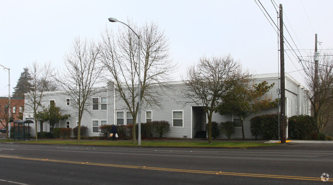 Building Photo - Pacific Crest Apartments