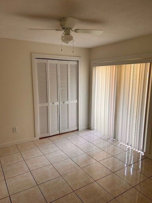 Building Photo - 50% of First Month Rent!  Newly renovated ...