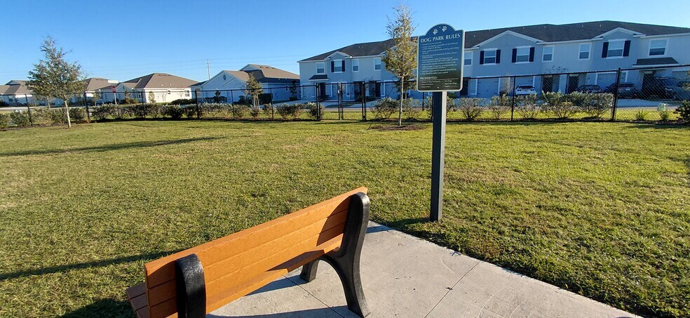 Building Photo - 31268 Paper Birch St