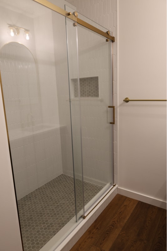 Building Photo - 15 Maplewood Dr