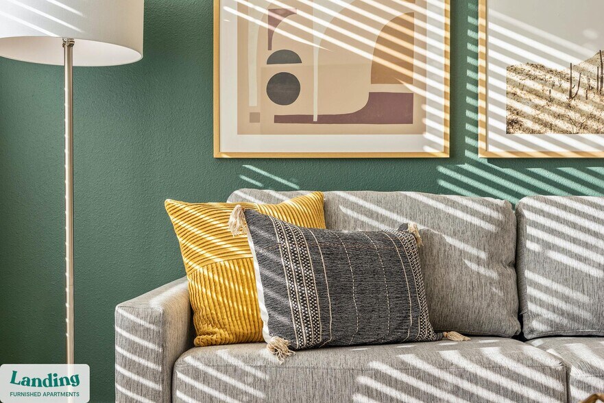 Building Photo - 404 Gallop Ln