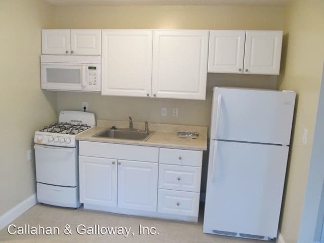 Building Photo - 1009 Southpark Dr