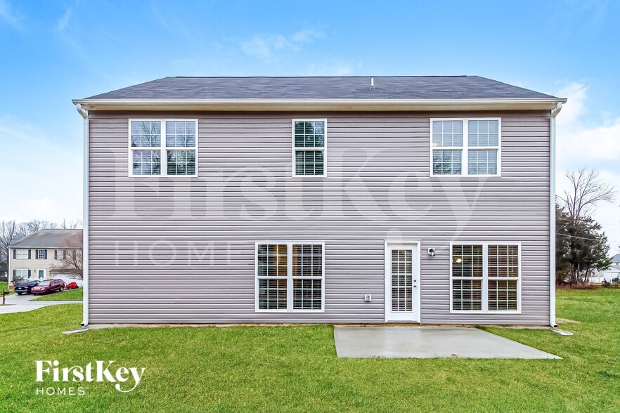 Building Photo - 1136 Scarlett Dr