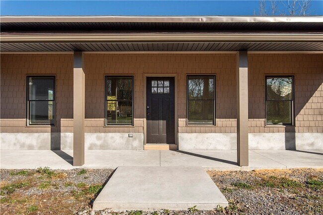 Building Photo - 118a Kirkland Ave