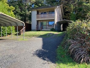 Building Photo - 64735 Wygant Rd
