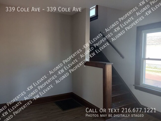 Building Photo - 339 Cole Ave