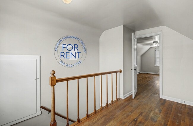 Building Photo - 1401 N Ballenger Hwy