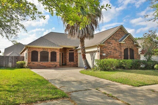 Primary Photo - 834 Featherbrook Ct