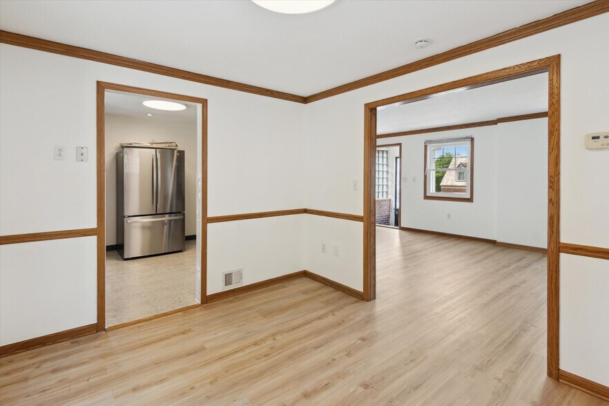 Building Photo - 4125 Tuxey Ave