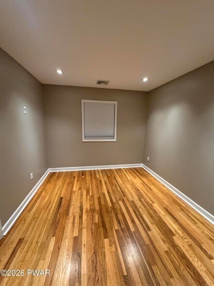 Building Photo - 200 Avenue H