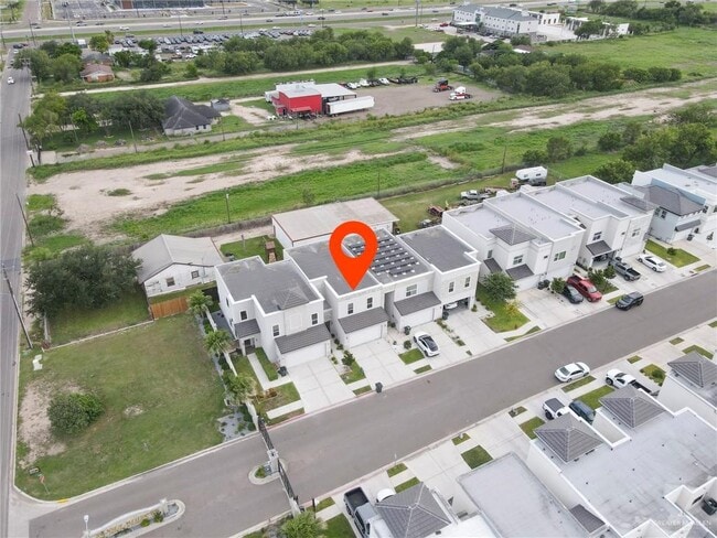 Building Photo - 28 Sunset Dr