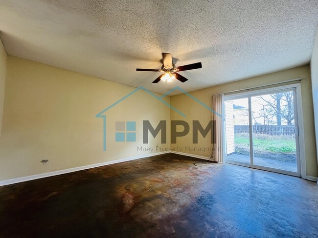 Building Photo - 117 Jennifer Ln