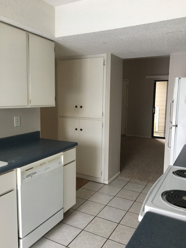 Building Photo - 207 Wisconsin St