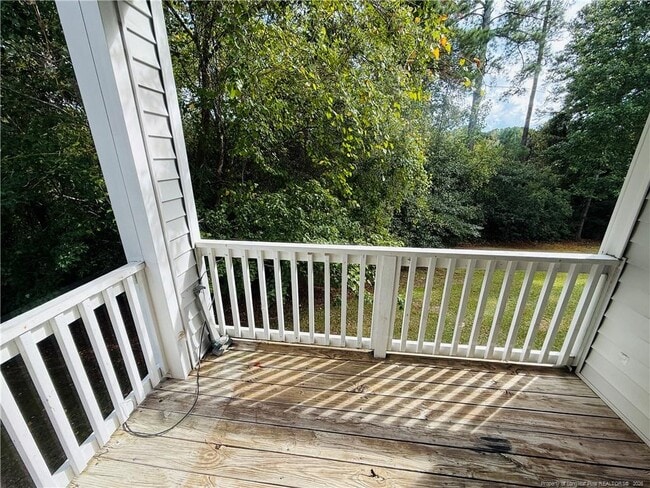 Building Photo - 349 Waterdown Dr