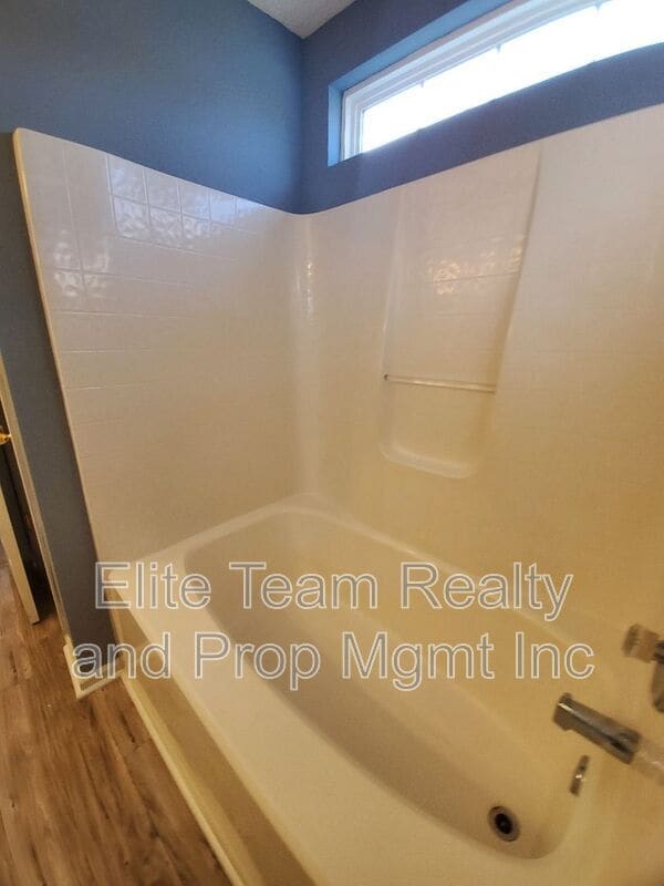 Building Photo - 10623 Campion Ct