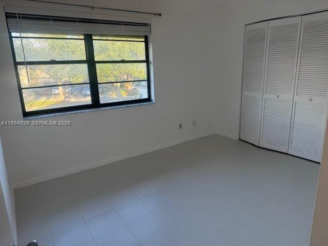 Building Photo - 1800 Bayberry Dr