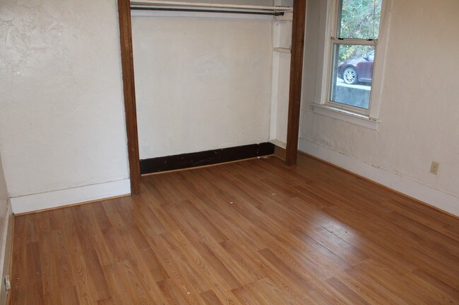 Building Photo - 24 Walther St