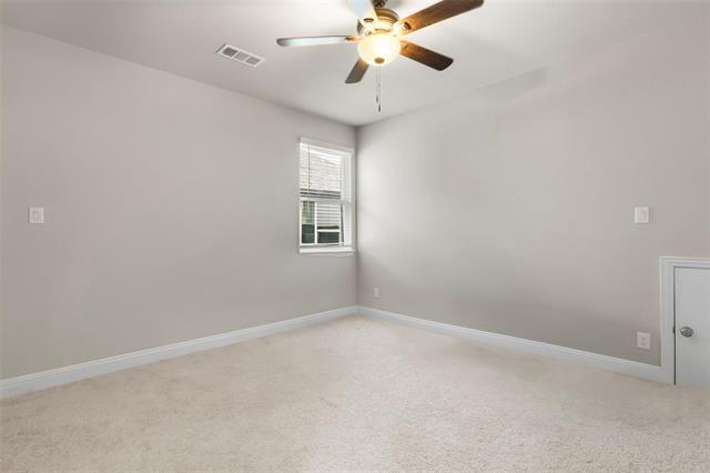 Building Photo - 2807 Woodland Ct