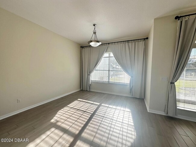 Building Photo - 1755 Creekwater Blvd