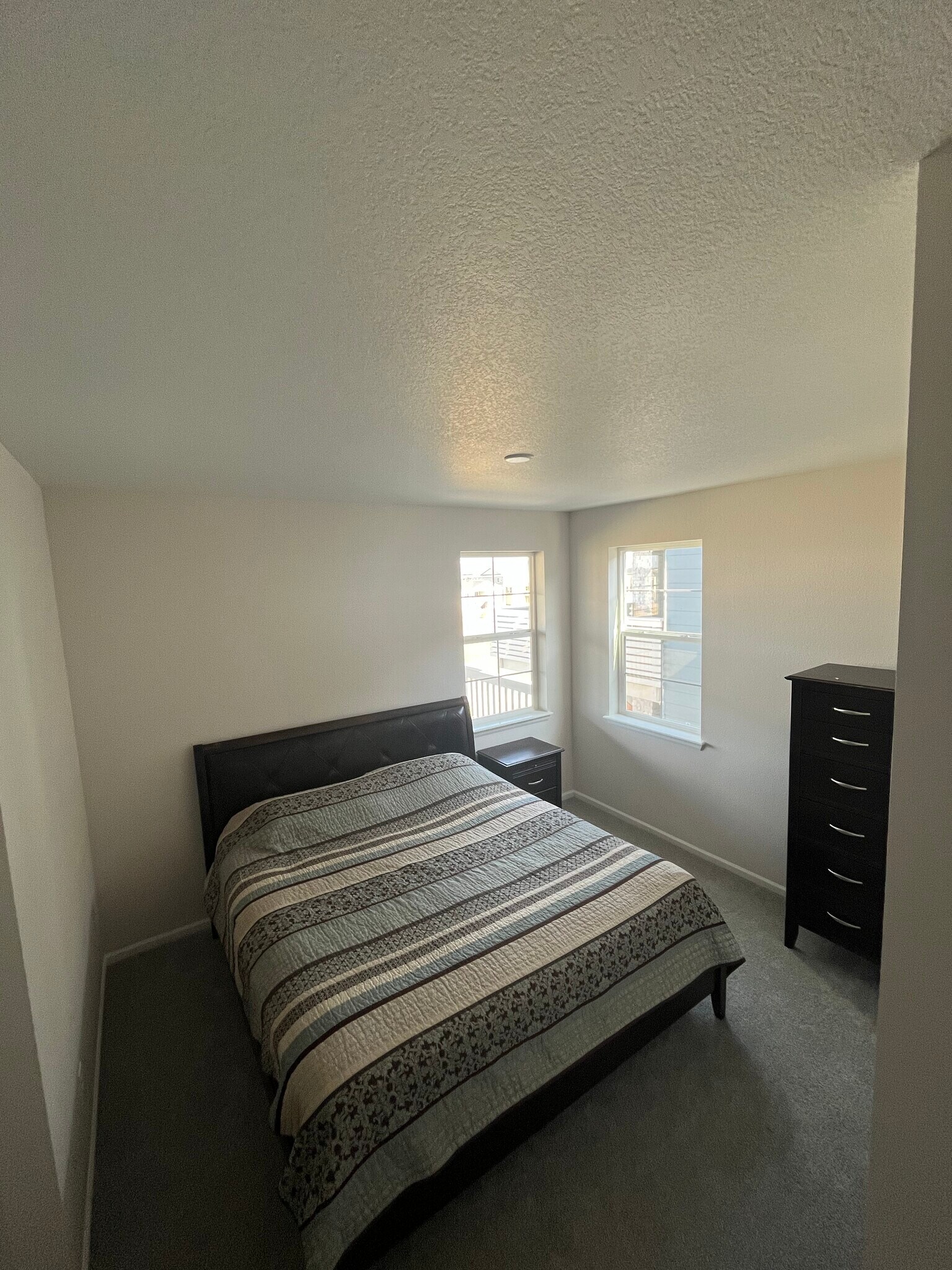 Bedroom - 8916 Snake River St