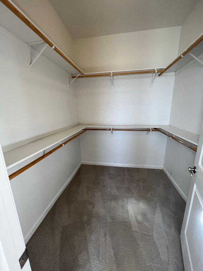Building Photo - 9900 Wilbur May Parkway Unit 2406 / Just R...