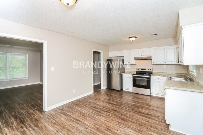 Building Photo - 295 Wilson Mill Rd SW