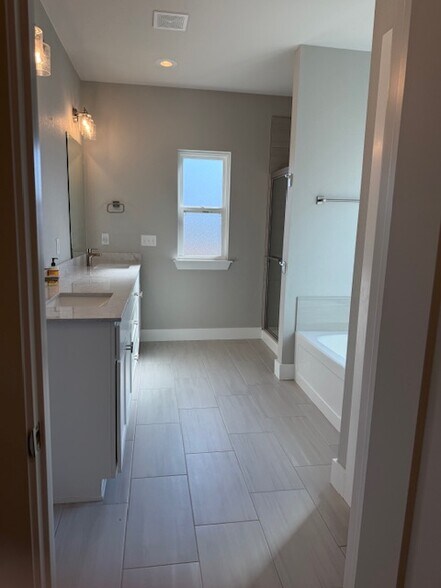 Building Photo - 300 Wilson Blvd