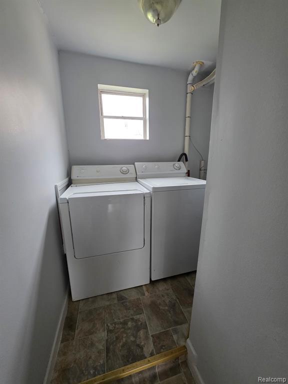 Building Photo - 15707 Norman Rd