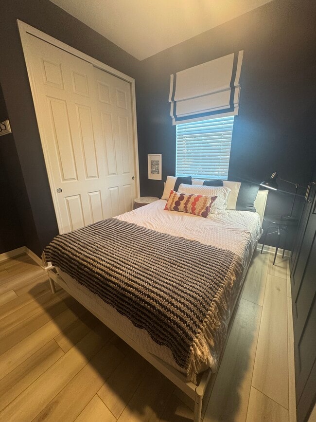 Building Photo - 7315 34th Ct E